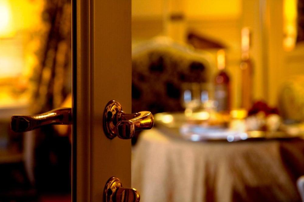Hotel Castello Di Leonina Relais - Adults Only Siena Exteriér fotografie